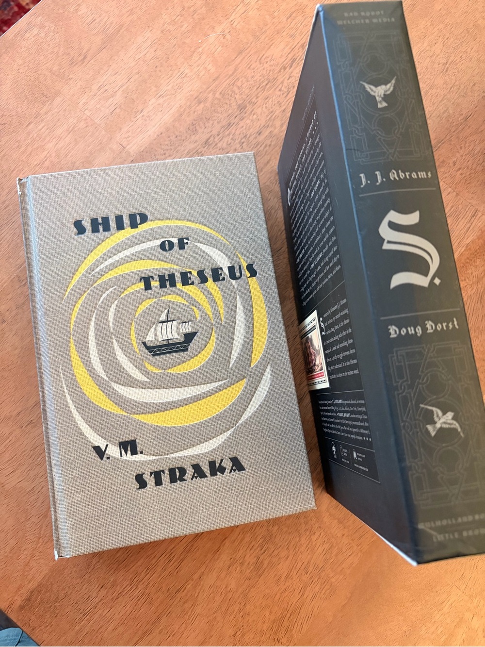 Ship of Theseus V M Straka Doug Dorst JJ Abrams